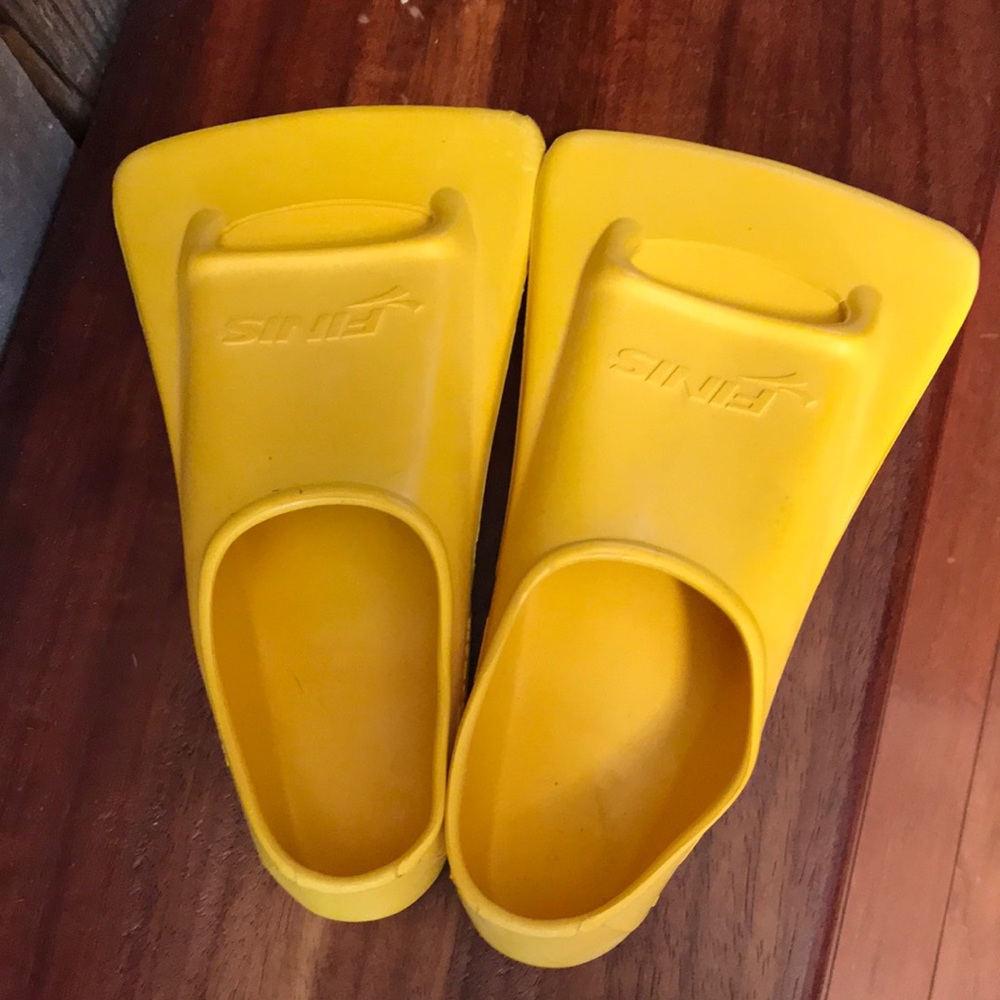 zoomer fins for swim training.  good condition.